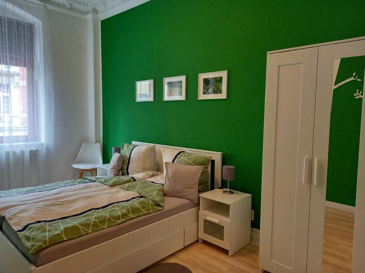 Xenia Apartment *