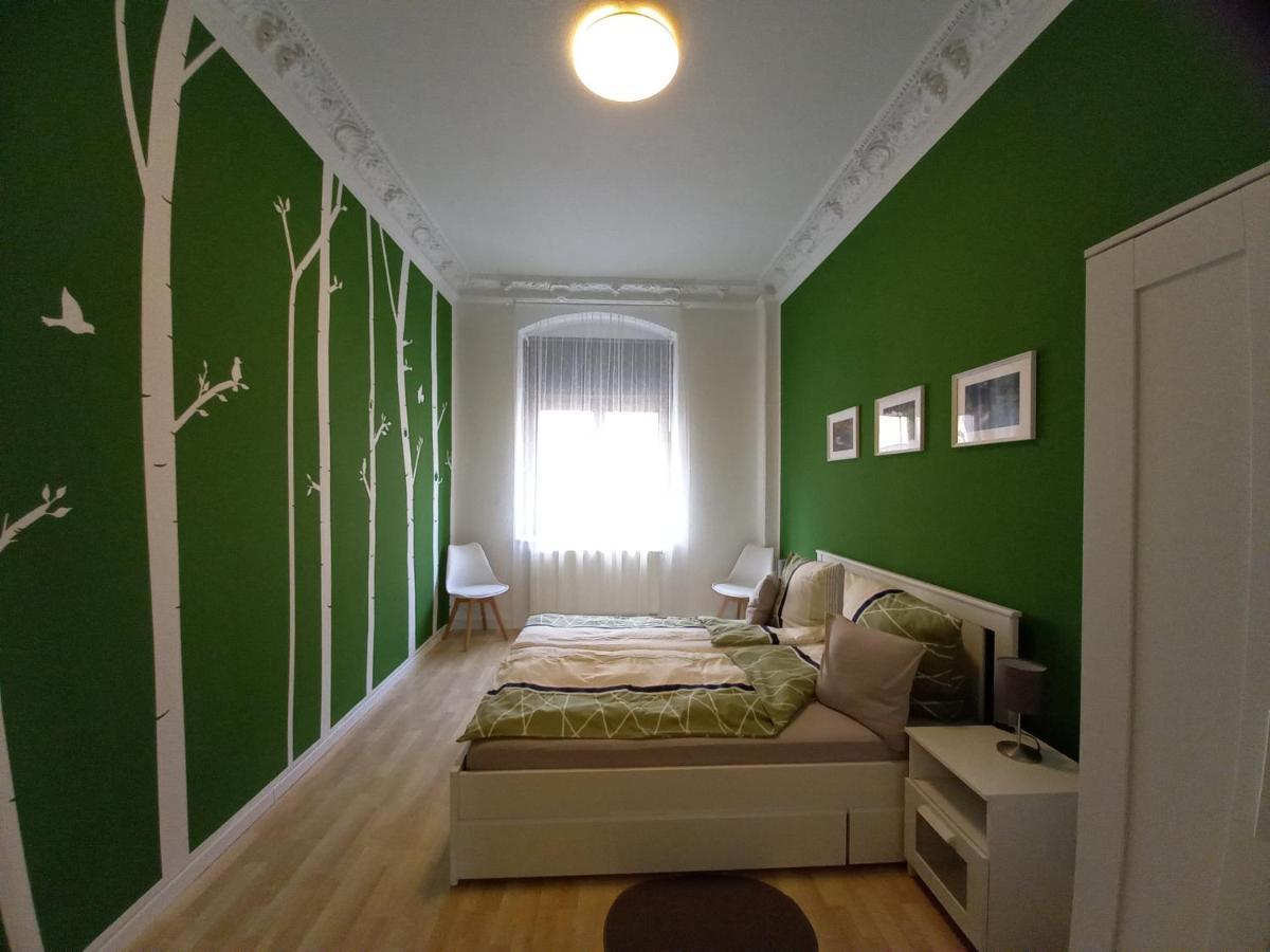 Xenia Apartment *
